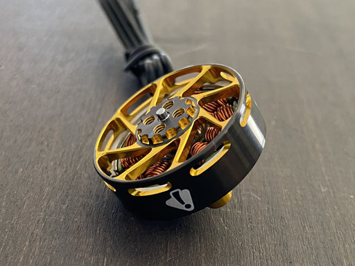 2004_1600KV_2.jpg