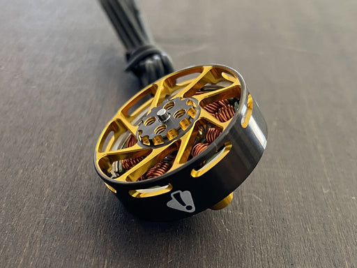 2004_1600KV_2.jpg